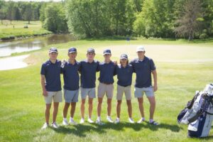 Boys golf sectionals picture of team